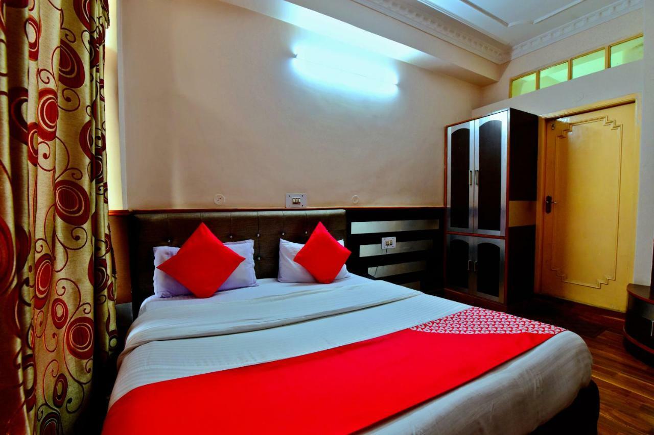 Oyo 26909 Hotel Paras Mandi Ngoại thất bức ảnh