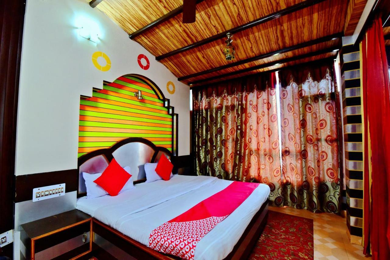 Oyo 26909 Hotel Paras Mandi Ngoại thất bức ảnh