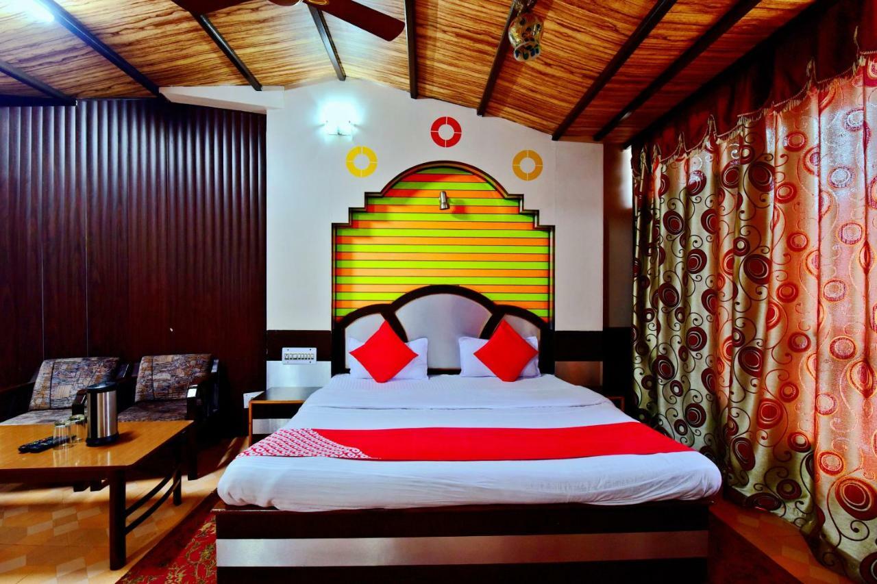 Oyo 26909 Hotel Paras Mandi Ngoại thất bức ảnh