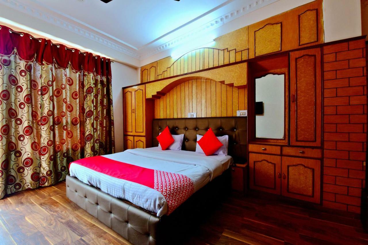 Oyo 26909 Hotel Paras Mandi Ngoại thất bức ảnh